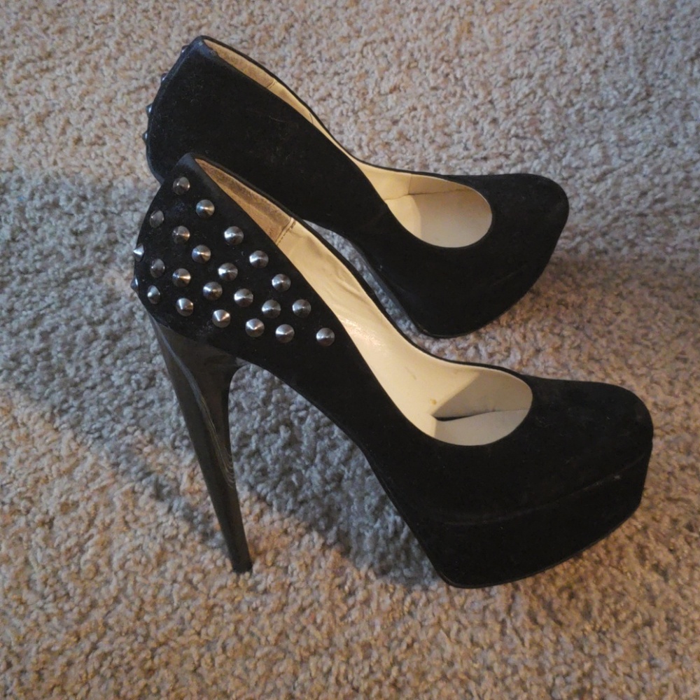 Black studded suede Heels